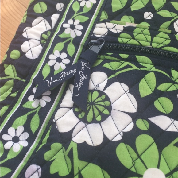 Vera Bradley crossover purse - Picture 2 of 3